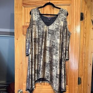 Roaman's Gold and Black Tunic Top